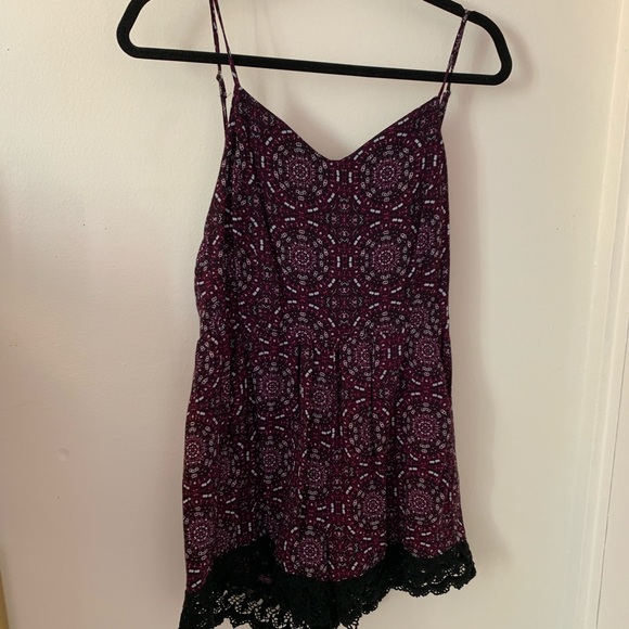 Assorted clothing - Picture 5 of 7